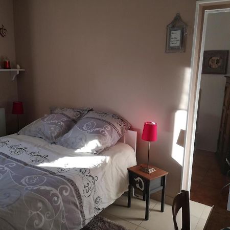Bed and Breakfast La Colombe Tourrettes Exteriér fotografie