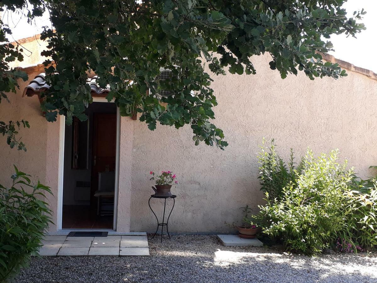 Bed and Breakfast La Colombe Tourrettes Exteriér fotografie